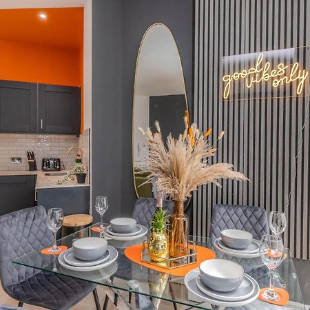 Amazing 3 Bedroom Flat I Next To Brighton Beach & Shopping Center Eksteriør billede