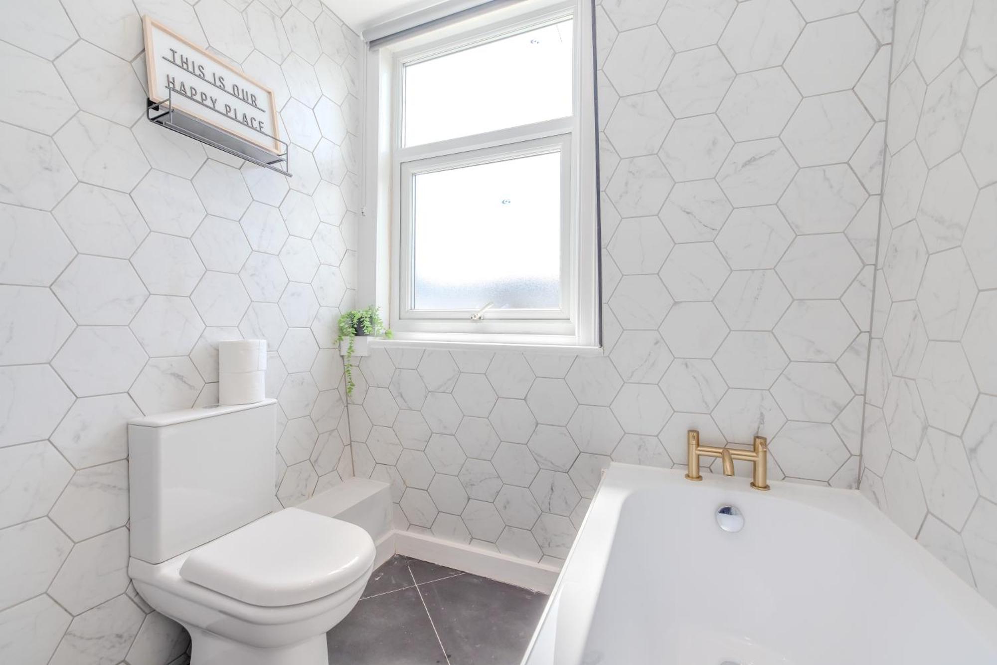 Amazing 3 Bedroom Flat I Next To Brighton Beach & Shopping Center Eksteriør billede