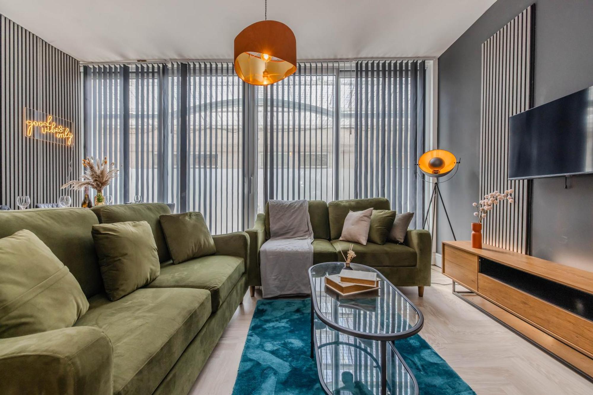 Amazing 3 Bedroom Flat I Next To Brighton Beach & Shopping Center Eksteriør billede